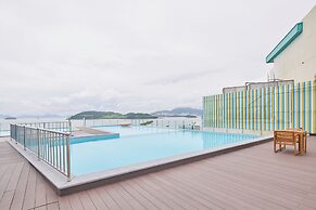 HEMIRION POOL VILLA&RESORT