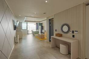 HEMIRION POOL VILLA&RESORT