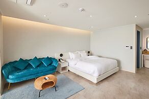 HEMIRION POOL VILLA&RESORT