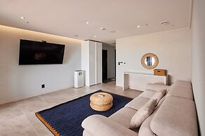 HEMIRION POOL VILLA&RESORT