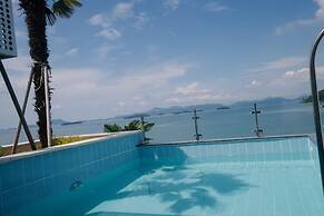 HEMIRION POOL VILLA&RESORT