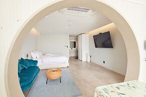 HEMIRION POOL VILLA&RESORT