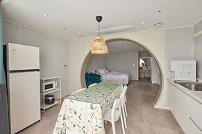 HEMIRION POOL VILLA&RESORT