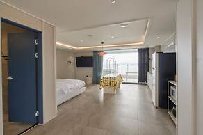 HEMIRION POOL VILLA&RESORT