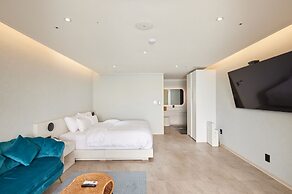 HEMIRION POOL VILLA&RESORT