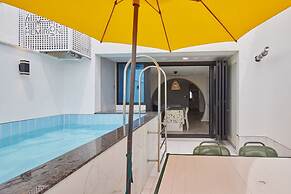 HEMIRION POOL VILLA&RESORT