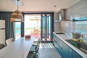 HEMIRION POOL VILLA&RESORT