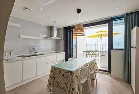 HEMIRION POOL VILLA&RESORT