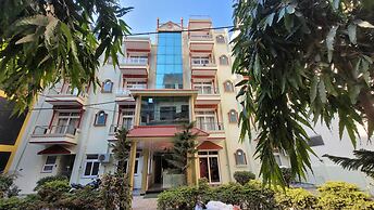 Hotel Keshav Nandan - By The Shivaay