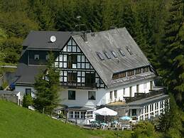 Exclusive Group House in Winterberg in the Forest