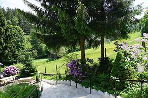 Exclusive Group House in Winterberg in the Forest