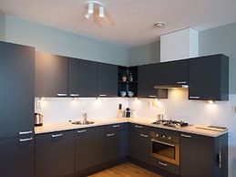 Luxury 3 Room Apartment in Scheveningen