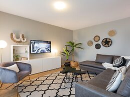 Luxury 3 Room Apartment in Scheveningen