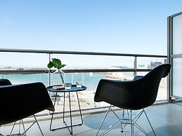 Luxury 3 Room Apartment in Scheveningen