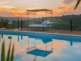 Enticing Apartment in Ascoli Piceno With Swimming Pool