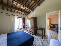 Enticing Apartment in Ascoli Piceno With Swimming Pool