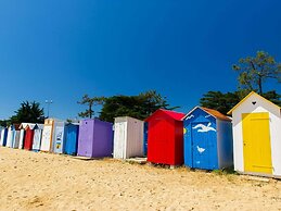 Holiday Home in Saint-laurent-de-la-salle With Pool