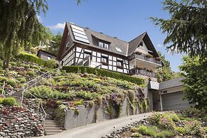 Cosy Apartment in Hallenberg Near Centre
