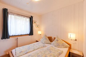 Cosy Apartment in Hallenberg Near Centre