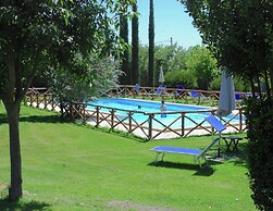 Farmhouse in Marsciano With Vineyards Olive Groves