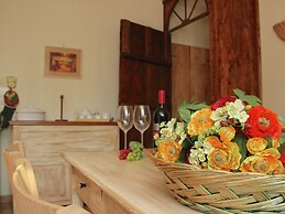 Farmhouse in Marsciano With Vineyards Olive Groves