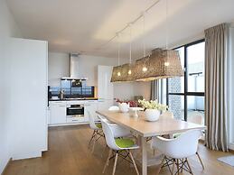 Spacious Modern Apartment in Scheveningen