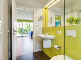 Pleasant Holiday Home in Zierow Near Sea