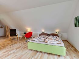 Pleasant Holiday Home in Zierow Near Sea