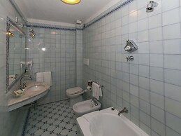 Cozy Holiday Home With Pool in Sienna Italy