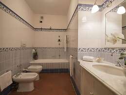 Cozy Holiday Home With Pool in Sienna Italy