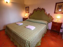 Cozy Holiday Home With Pool in Sienna Italy