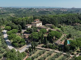 Cozy Holiday Home With Pool in Sienna Italy