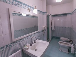 Cozy Holiday Home With Pool in Sienna Italy