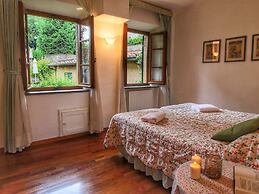 Cozy Holiday Home With Pool in Sienna Italy