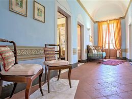 Beautiful Villa in Peccioli With Private Swimming Pool