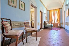 Beautiful Villa in Peccioli With Private Swimming Pool