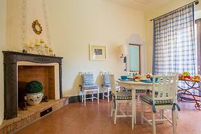 Beautiful Villa in Peccioli With Private Swimming Pool