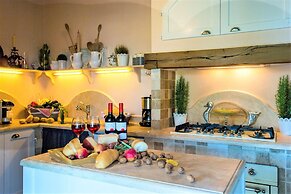 Pleasant Villa in Peccioli With Private Swimming Pool