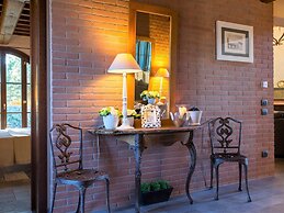 Pleasant Villa in Peccioli With Private Swimming Pool