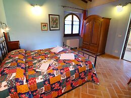 Attractive Farmhouse in Montalcino With Terrace