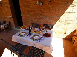 Attractive Farmhouse in Montalcino With Terrace