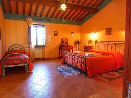 Attractive Farmhouse in Montalcino With Terrace