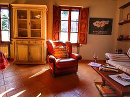 Attractive Farmhouse in Montalcino With Terrace