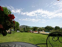 Rustic Farmhouse in Cortona With Swimming Pool