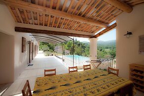 Luxury Villa in Provence With a Private Pool