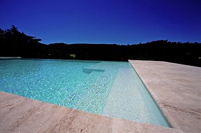 Luxury Villa in Provence With a Private Pool