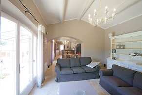 Luxury Villa in Provence With a Private Pool
