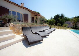 Luxury Villa in Provence With a Private Pool
