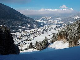 Sprawling Mansion Near Ski Area in Salzburg