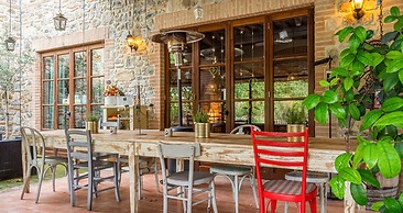 Quaint Cottage in Citta Della Pieve With Pool